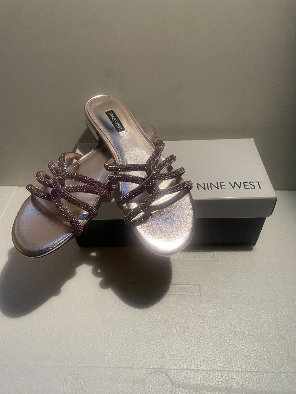 Nine West Pink Sandals Women’s Size 8M – Cute & Feminine